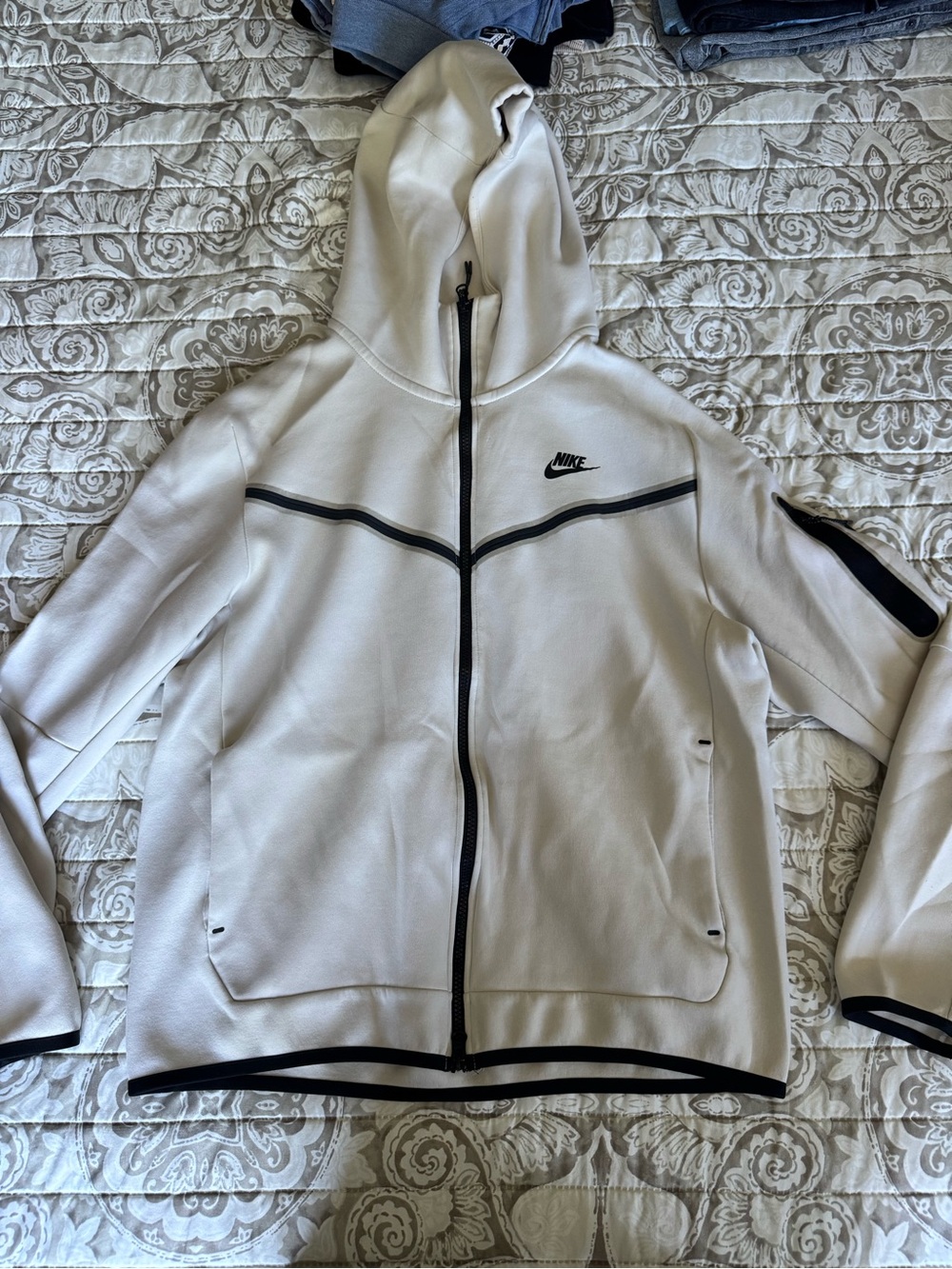 Nike tech fleece